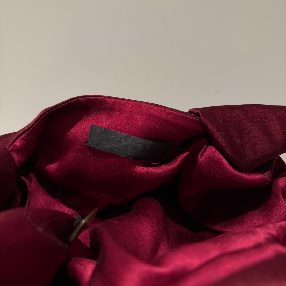 THE ROW Satin The Ascot Bag Burgundy - Picture 4 of 5